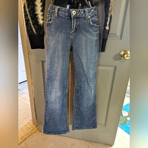 Ladies "One" Brand Jeans Size 29 Like New!